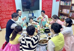 “我正在天南地北为您歌唱”德航杯国际关唱节正在三亚举办，北京宽敞行汽车办事有限仔肩公司及笑山天牛东亚汽车发售办事有限公司及广州悦达智行发售